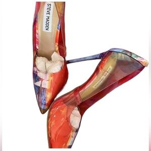 Perfect heel!  Nwb. Discounted!​​!​